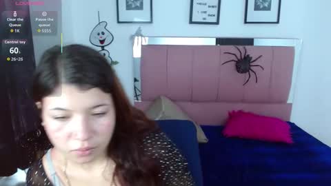 nahomi_f_w online show from 10-20-25, 01:44