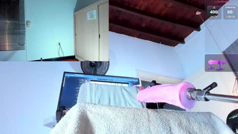 Snapshot of nahomidi_bello chatting on 02-05-25, 10:12 online show from 02-05-25, 10:12