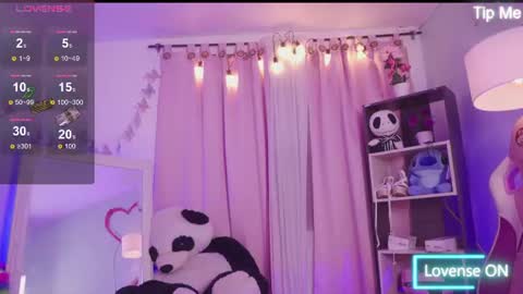 nahomy 2308 online show from 06-18-26, 11:58