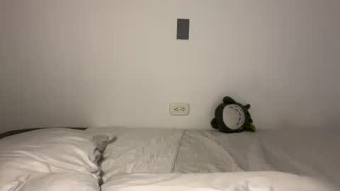 nahomy online show from 07-28-26, 03:43