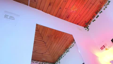 Naia x online show from 01-09-26, 08:21