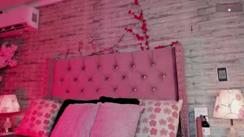 naiawhisper online show from 03-14-26, 04:51