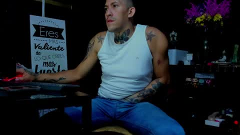 naider_1 online show from 05-04-26, 05:25