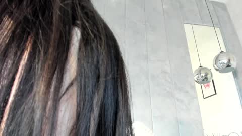 Snapshot of naila18 chatting on 01-31-25, 08:43 Naila online show from 01-31-25, 08:43