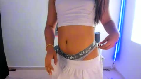 nairobbits online show from 04-23-26, 03:36