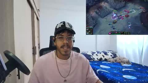 Snapshot of naitsihrc chatting on 11-22-25, 05:23 Nait online show from 11-22-25, 05:23