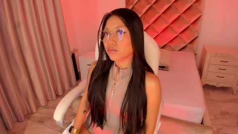 Snapshot of nakamura_san chatting on 12-24-24, 11:38 INSTAGRAM m2221 online show from 12-24-24, 11:38