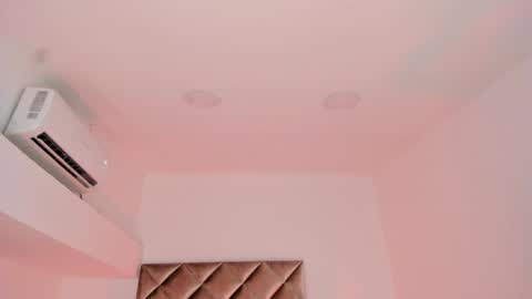 Snapshot of nakamura_san chatting on 01-07-25, 10:43 INSTAGRAM m2221 online show from 01-07-25, 10:43