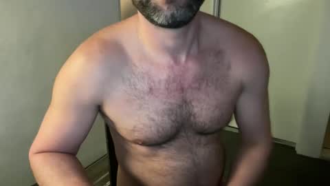 naked_dude25 online show from 09-27-25, 11:59