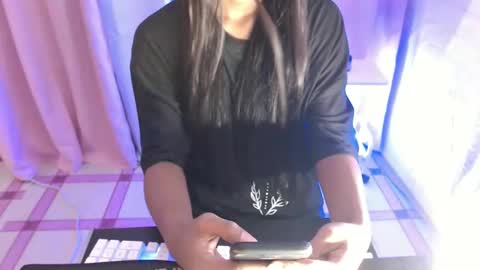 Snapshot of naked_fuck chatting on 10-13-25, 03:28 naked_fuck online show from 10-13-25, 03:28