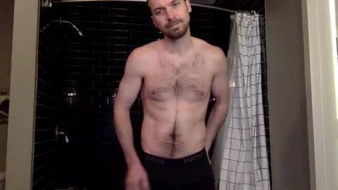 Snapshot of naked_mickey8 chatting on 02-04-26, 06:25 Mickey online show from 02-04-26, 06:25