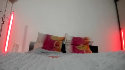 Asy no face  online show from 01-26-25, 03:47