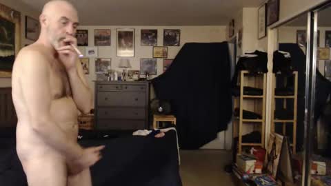 Snapshot of nakedmonkey chatting on 01-05-25, 01:56 nakedmonkey online show from 01-05-25, 01:56