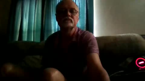Snapshot of nakedone40 chatting on 05-10-26, 06:24 nakedone40 online show from 05-10-26, 06:24