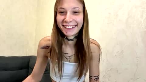 Erica online show from 07-22-26, 05:16