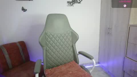 N A L A  NEW instagram nala jordan08 online show from 07-28-26, 04:39