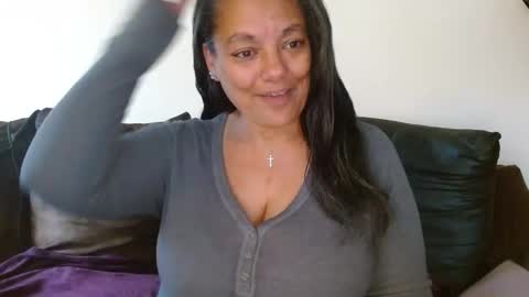 Nala Thickk online show from 10-21-25, 06:08