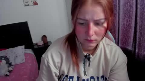 Snapshot of namibecker chatting on 10-18-25, 08:42 Nami online show from 10-18-25, 08:42