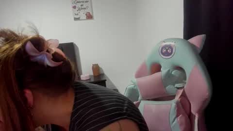 Snapshot of namibecker chatting on 11-03-25, 01:29 Nami online show from 11-03-25, 01:29