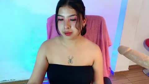 Snapshot of namiko_park_ chatting on 06-11-26, 12:32 namiko_park_ online show from 06-11-26, 12:32