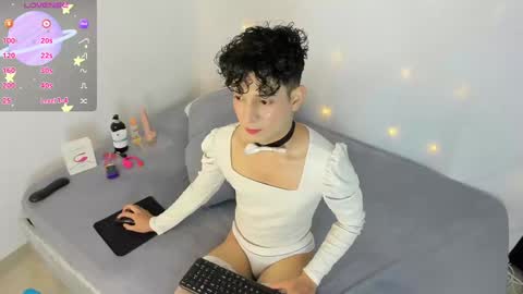 Snapshot of namir__ chatting on 12-05-24, 03:15 Namir online show from 12-05-24, 03:15