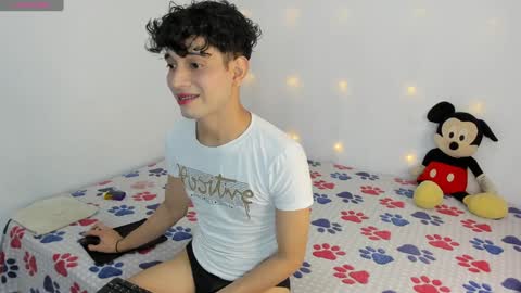 Snapshot of namir__ chatting on 12-09-24, 01:07 Namir online show from 12-09-24, 01:07