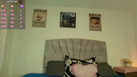 Snapshot of namithompson chatting on 01-08-26, 11:29 NamiThompson online show from 01-08-26, 11:29