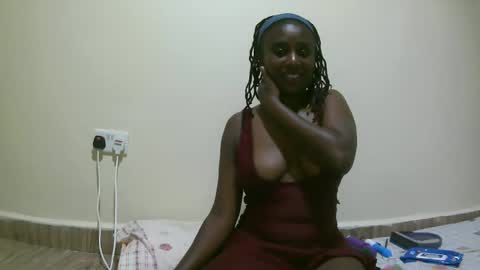 nana2095 online show from 10-08-25, 12:08