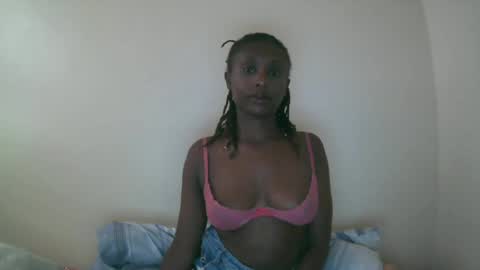 nana2095 online show from 06-12-26, 07:51