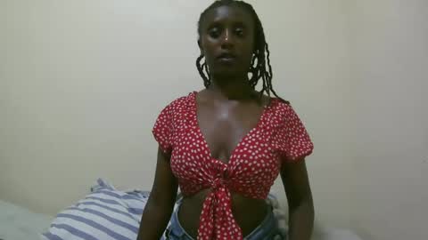 nana2095 online show from 07-04-26, 12:06