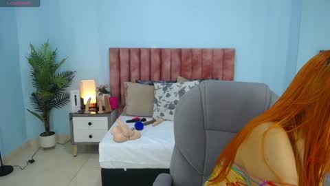 Snapshot of nana_levy chatting on 06-23-26, 04:21 Nana levy online show from 06-23-26, 04:21