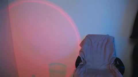 Snapshot of nanafey chatting on 12-29-24, 05:12 your candy online show from 12-29-24, 05:12