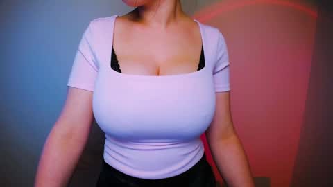 Snapshot of nanafey chatting on 02-03-25, 05:46 your candy online show from 02-03-25, 05:46