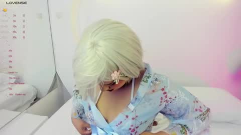 NanaOsaky online show from 01-15-25, 12:25