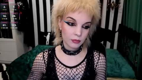 Snapshot of nancyaddams chatting on 10-30-25, 11:49 Nancy online show from 10-30-25, 11:49