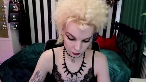 Snapshot of nancyaddams chatting on 02-19-26, 04:03 Nancy online show from 02-19-26, 04:03