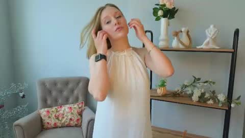 Snapshot of nancyallison chatting on 07-12-26, 10:06 Jane online show from 07-12-26, 10:06