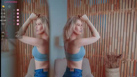Snapshot of nancyfancyyy chatting on 01-13-25, 06:16 Follow my page on peach  online show from 01-13-25, 06:16