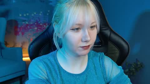 Snapshot of nancymartinez chatting on 12-20-24, 01:11 nancymartinez online show from 12-20-24, 01:11