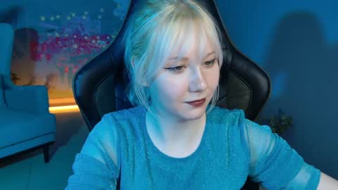Snapshot of nancymartinez chatting on 12-20-24, 07:17 nancymartinez online show from 12-20-24, 07:17