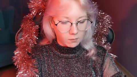 Snapshot of nancymartinez chatting on 12-24-24, 05:16 nancymartinez online show from 12-24-24, 05:16