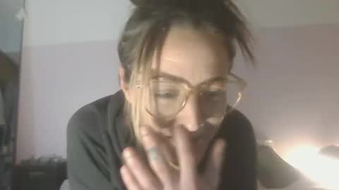 Snapshot of nancynyx316 chatting on 02-08-26, 06:00 NancyNyx316 online show from 02-08-26, 06:00