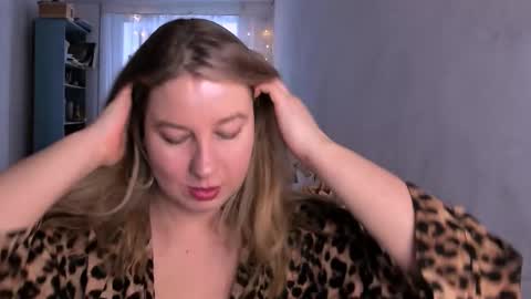 Nancy online show from 02-24-26, 08:45