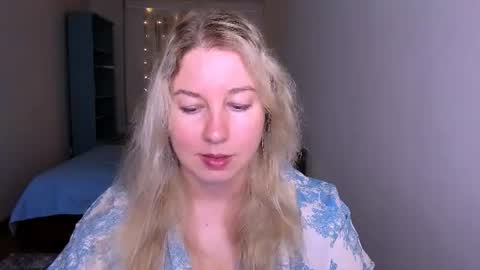 Nancy online show from 06-28-26, 06:25