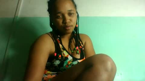 nandrianina416143 online show from 07-01-26, 06:04