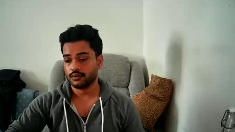 naniii2 online show from 10-26-25, 11:38