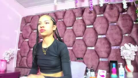 Snapshot of nanis_james15 chatting on 06-16-26, 03:20 nanis james15 online show from 06-16-26, 03:20