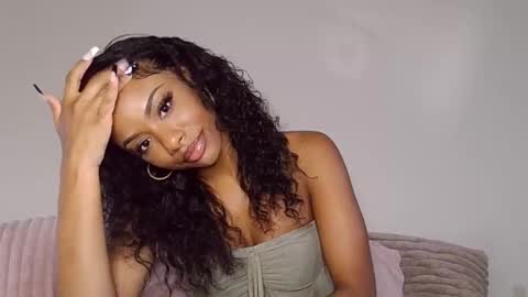 Snapshot of nanneyrose chatting on 11-24-25, 07:35 Nanneypooh online show from 11-24-25, 07:35