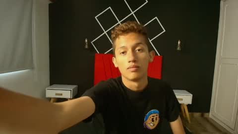 naoki_arai online show from 05-25-26, 12:00