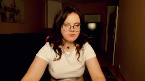 naomi_di online show from 07-08-26, 08:24